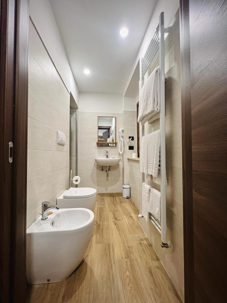 La Villetta Food & Drink Rooms For Rent - No Reception - Л'Акуила Экстерьер фото